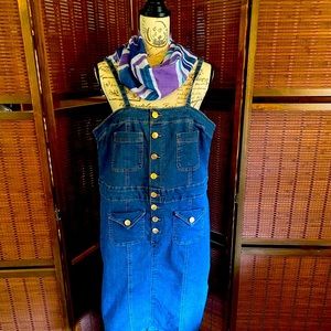 Stylish Denim Dress w/Pockets and Free Blue Scarf!